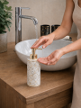 Dozownik do mydła ceramiczny ONYX biało złoty marmur 300ml
